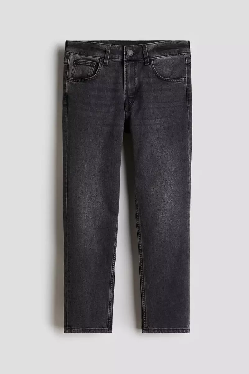 Relaxed Tapered Fit Jeans