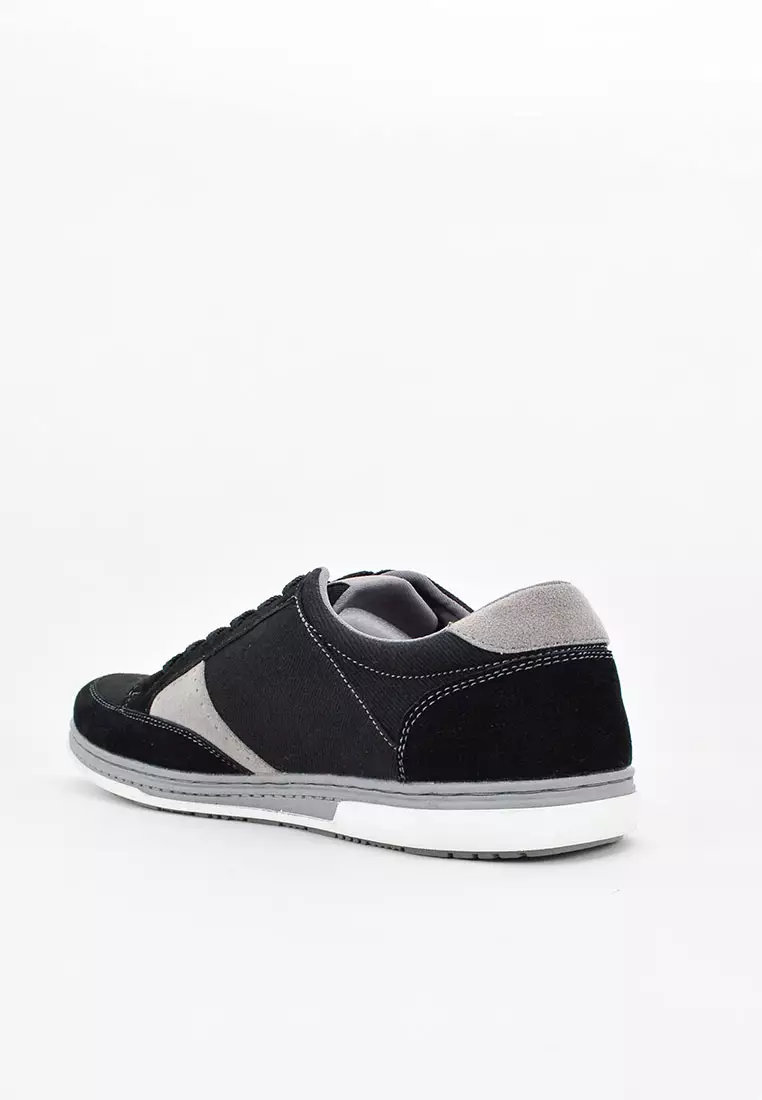 Sepatu Sneakers Tali Pria Thomas