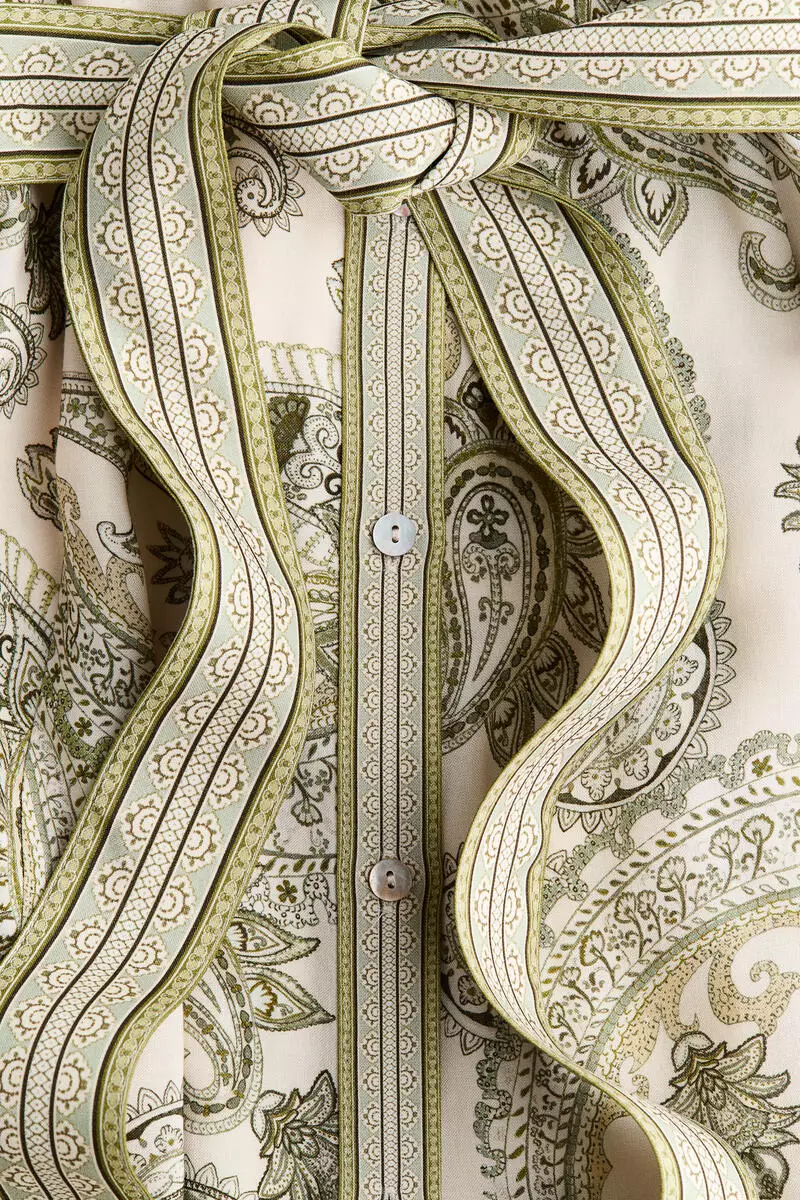 Tie-belt shirt dress