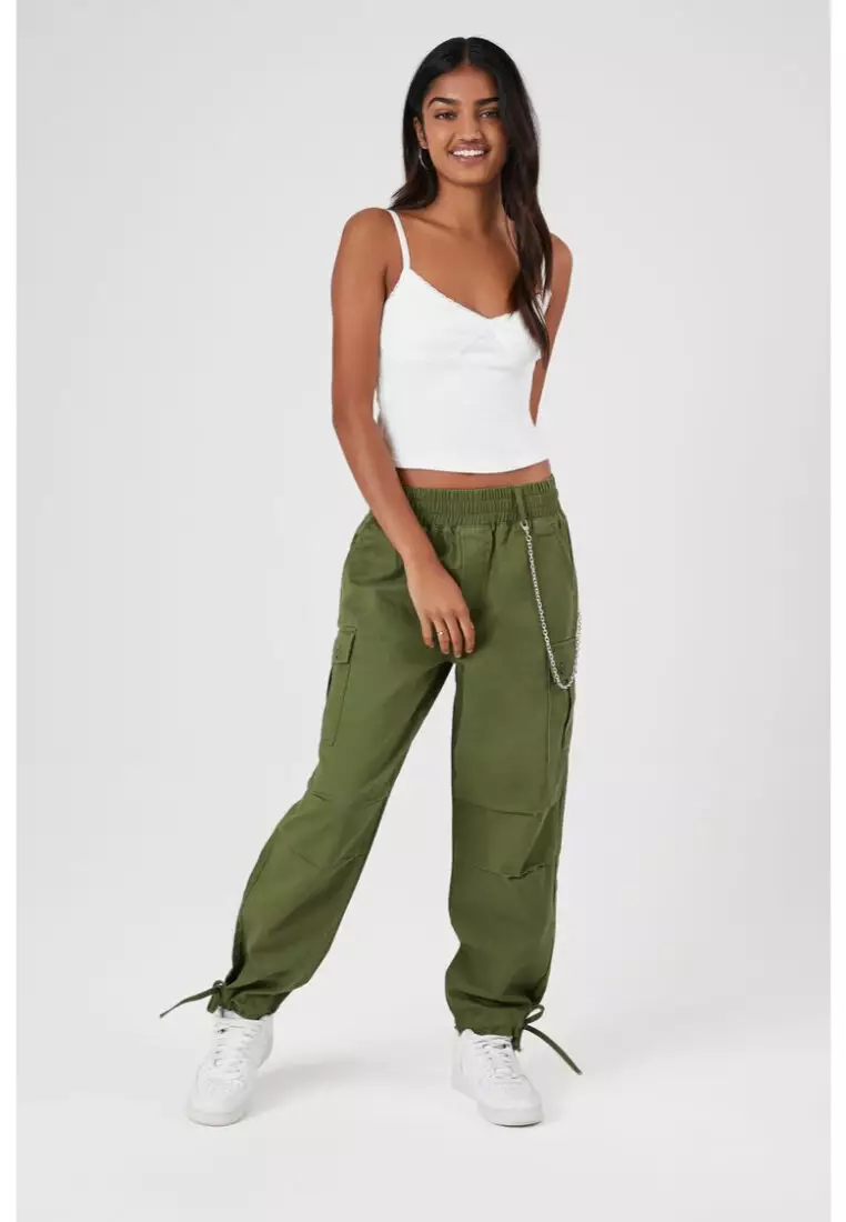 Khaki cargo clearance pants with chain