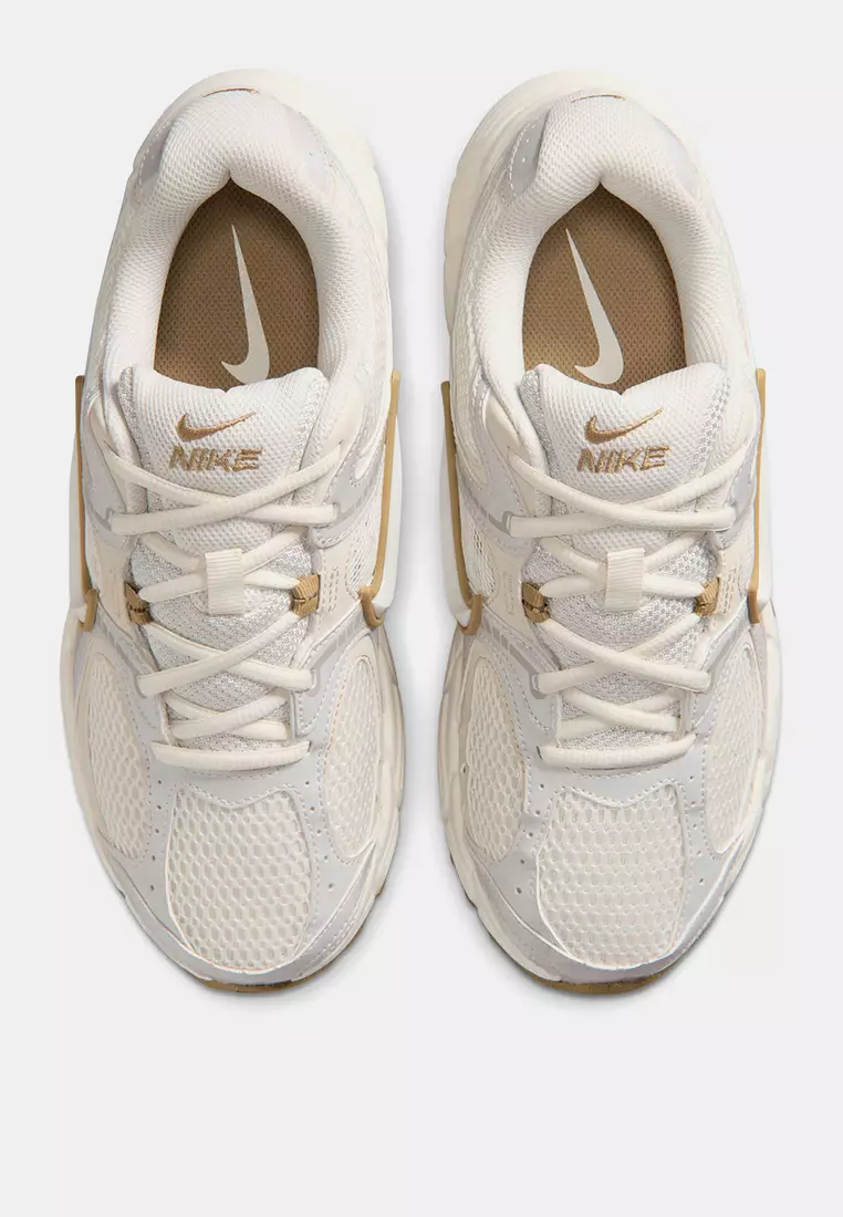 V5 RNR Shoes with Reflective Accents