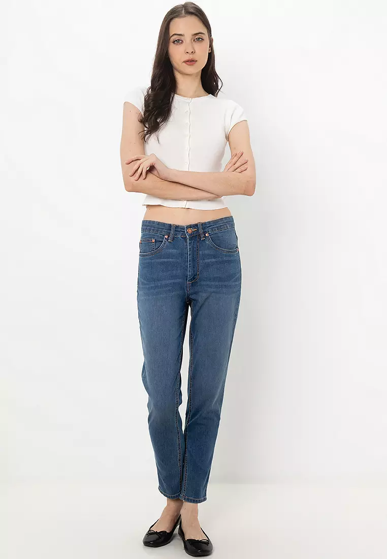 Quantic Mom Tapered Jeans