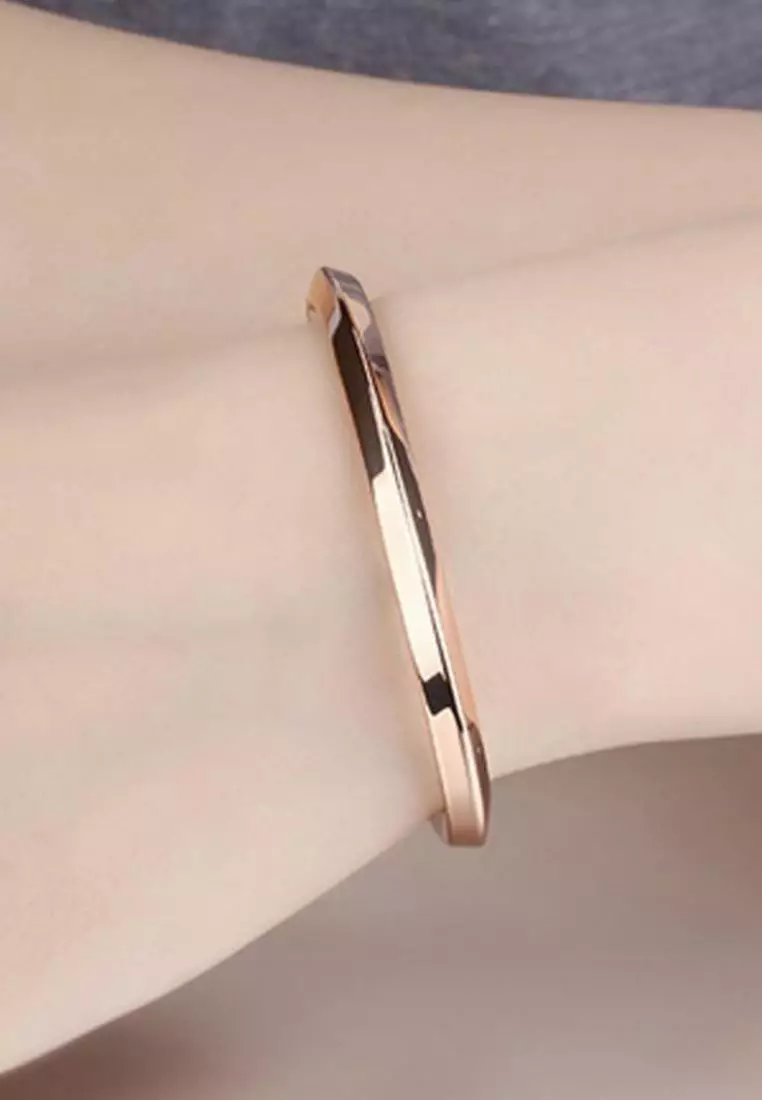 半開口情侶鈦鋼手鐲一對