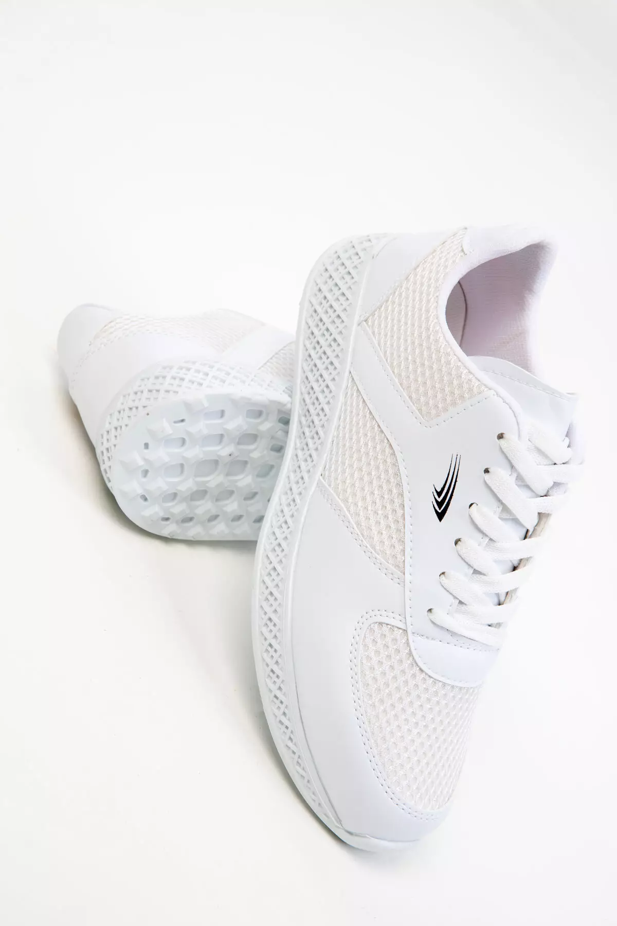 Women's White Sneakers 17166