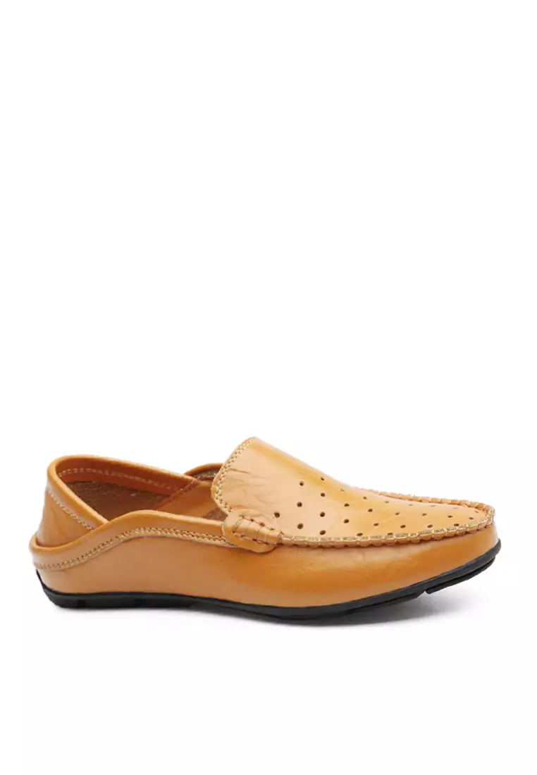 Discount on Twenty Eight Shoes  shoes - SKU: VANSA Hollow Cow Leather Two-way Casual Shoes VSM-C36282.O