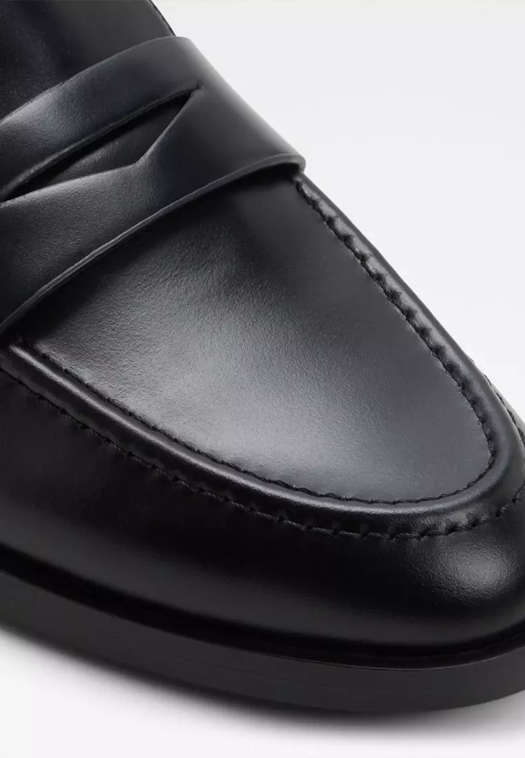Adaladar Loafers