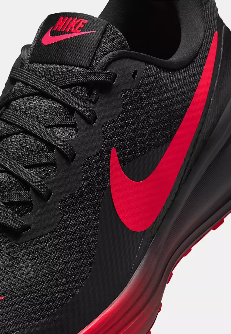 Revolution 8 Road Running Shoes