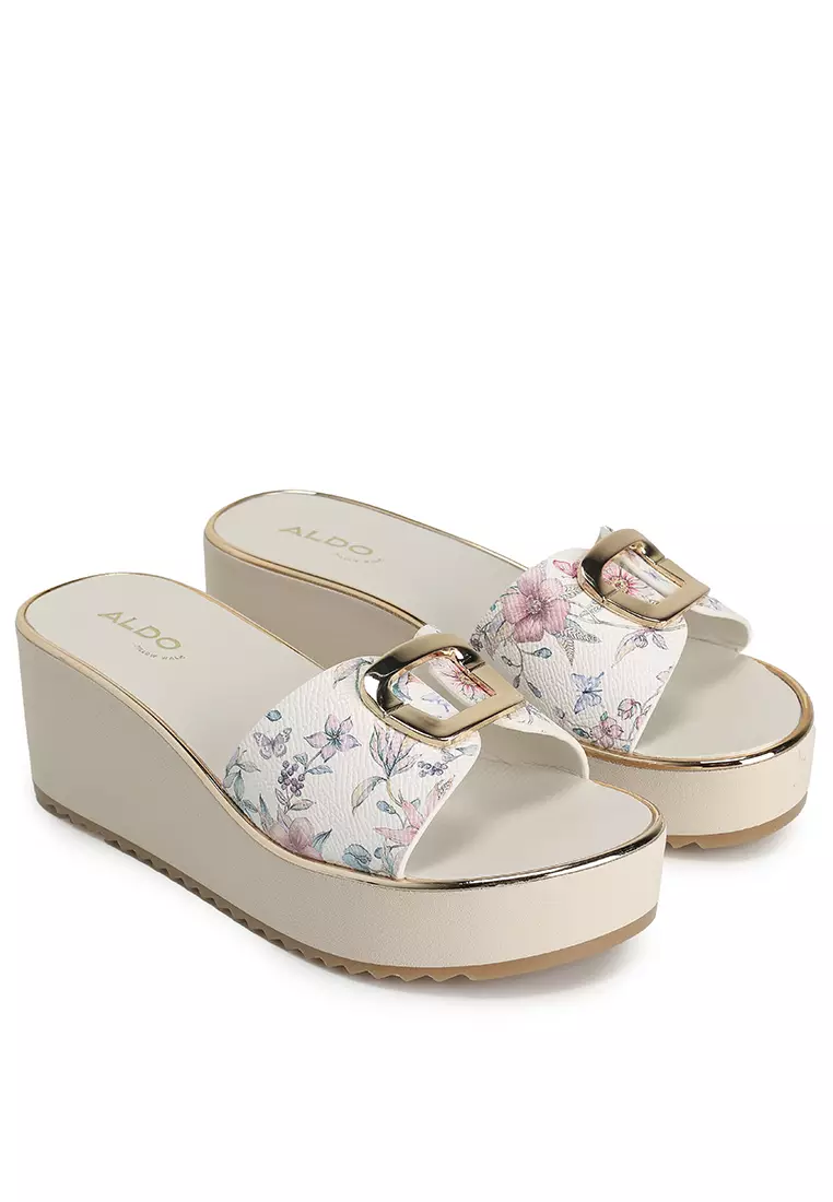 Menhaden Wedge Sandals