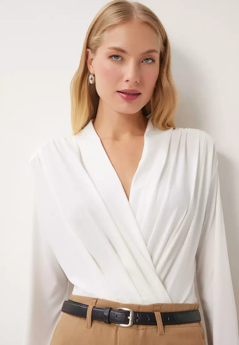 Wrap Collar Padded Snap Sandy Blouse