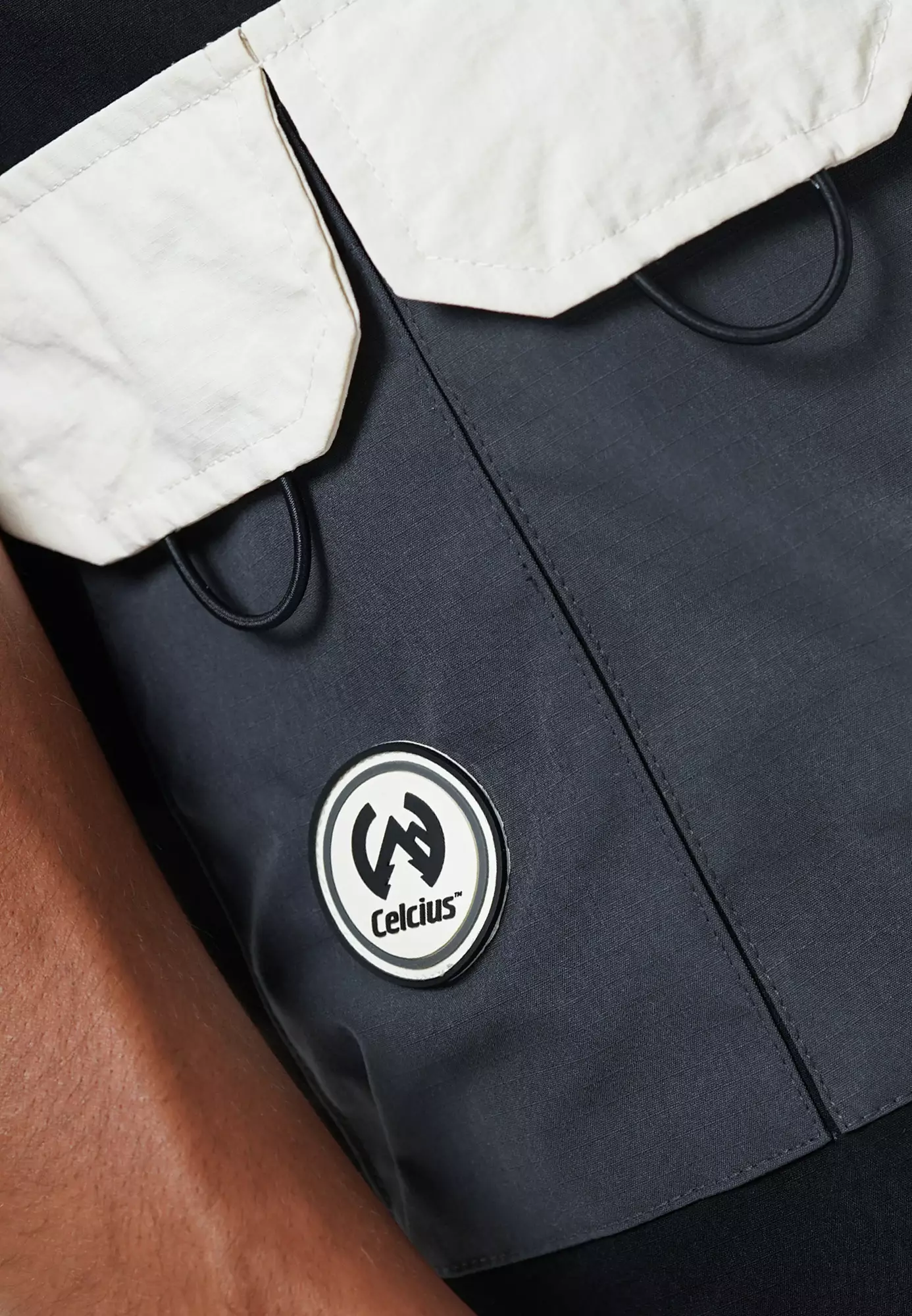 CELCIUS Casual Off Grid Vest L03000527C  Hitam