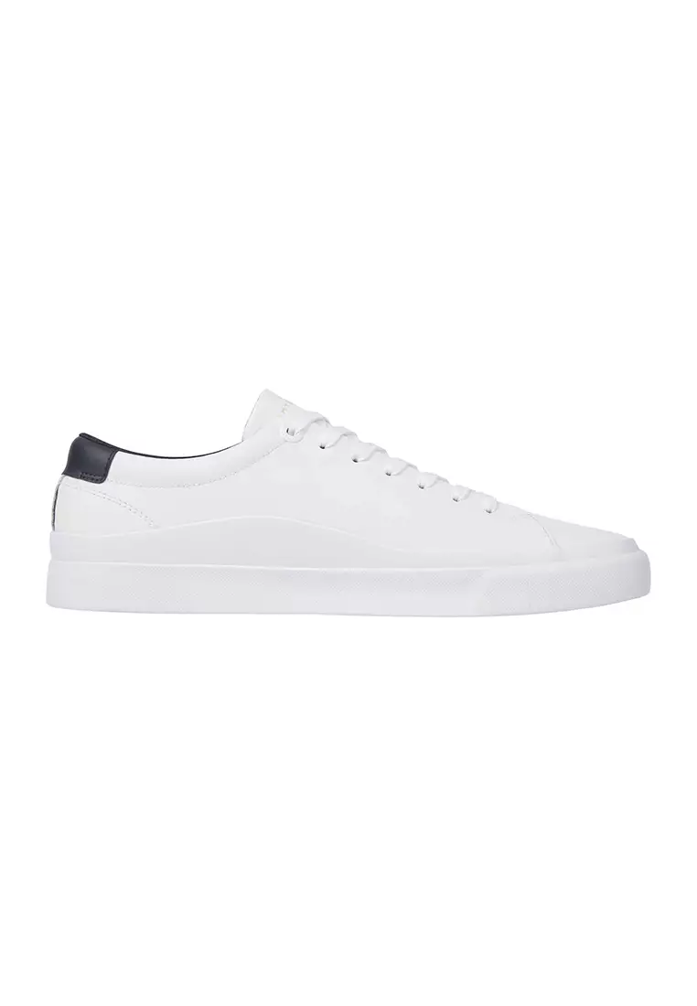 Tommy hilfiger shoes men's wearhouse store