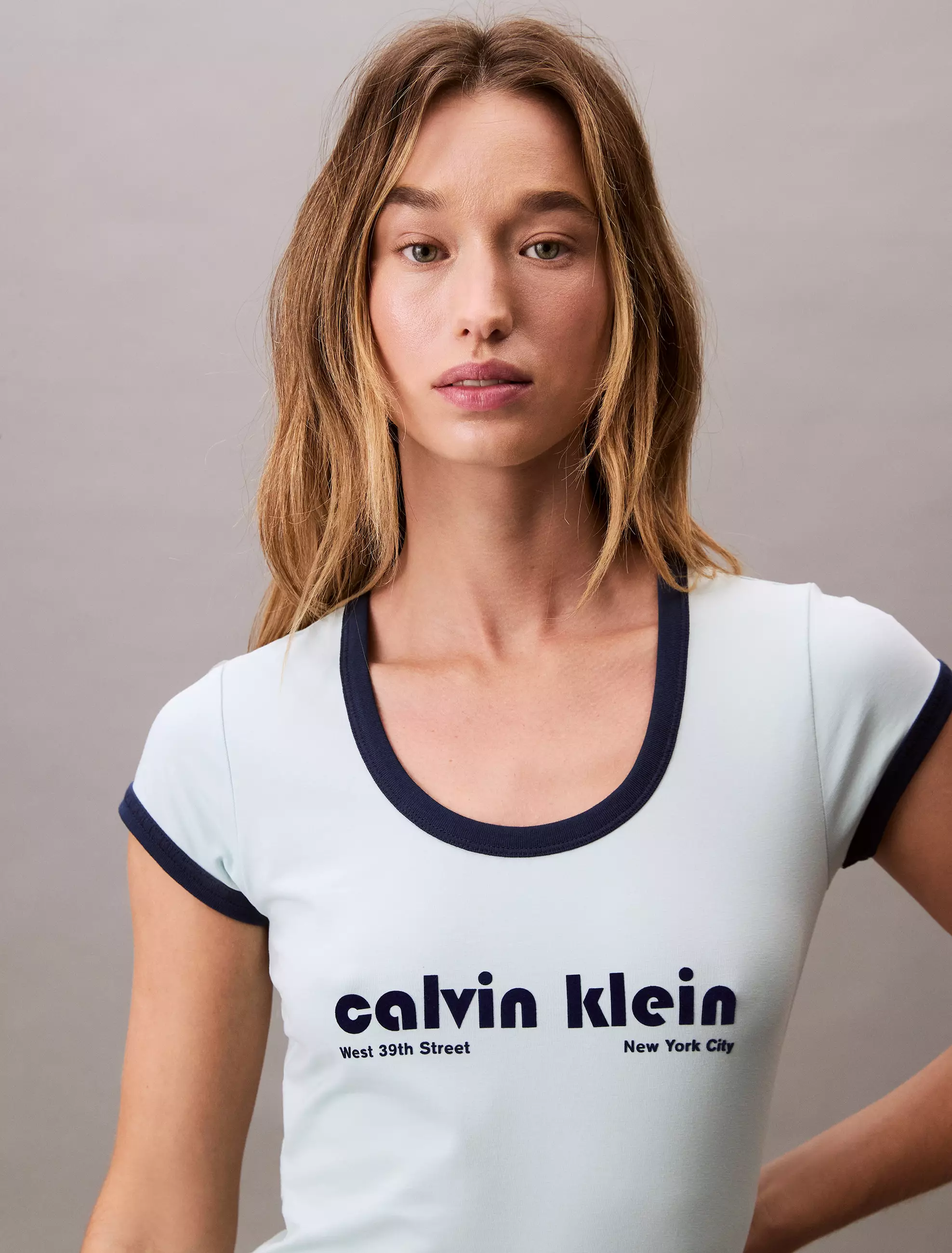 Calvin Klein - Calvin Klein Logo T-shirt Dress