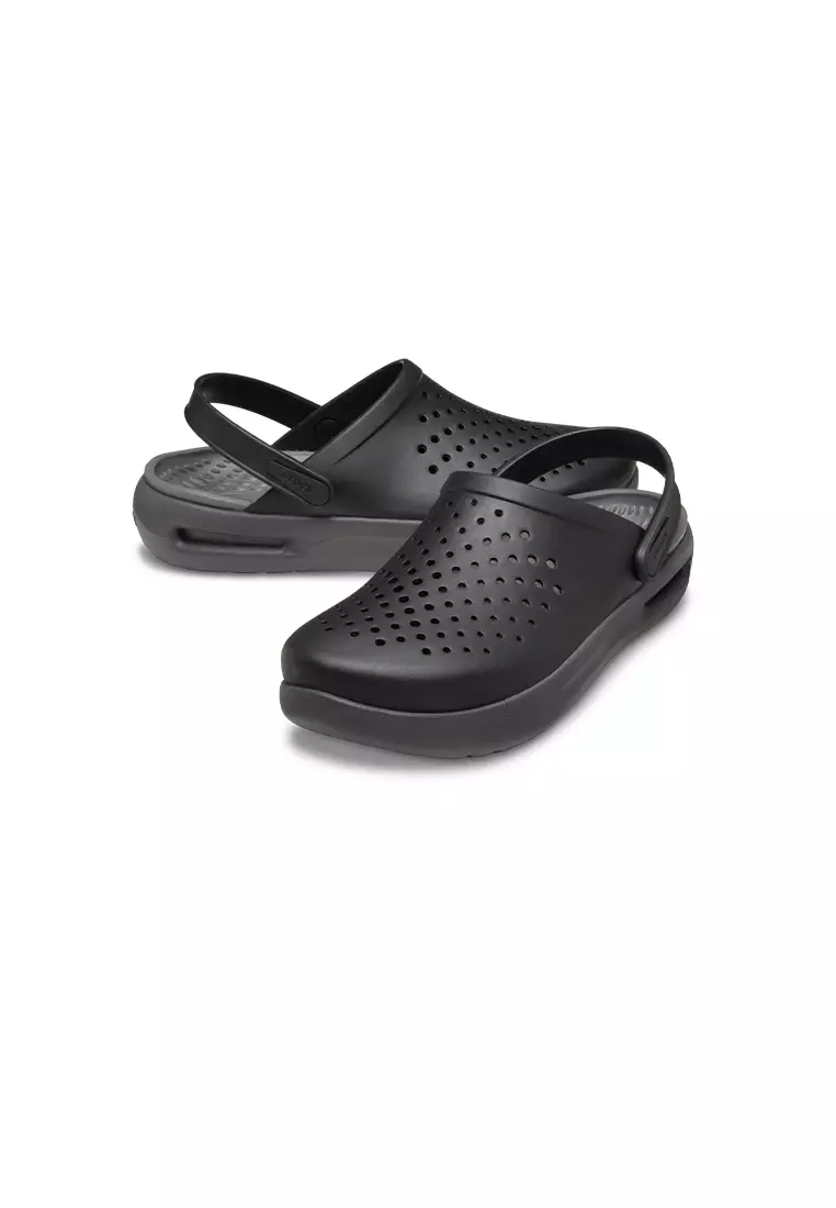 Inmotion Clog in Black