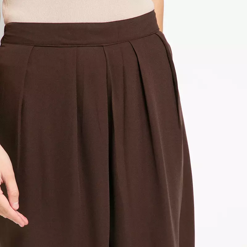 Sophistix Pearl Pants in Brown