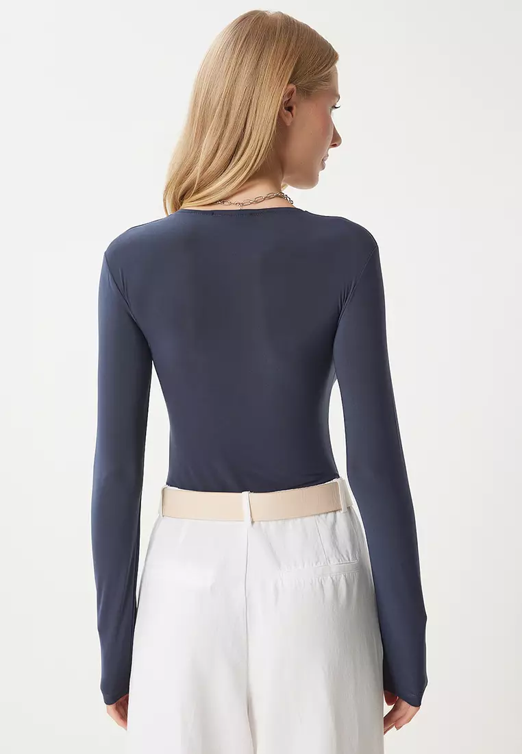 V-neck Blouse