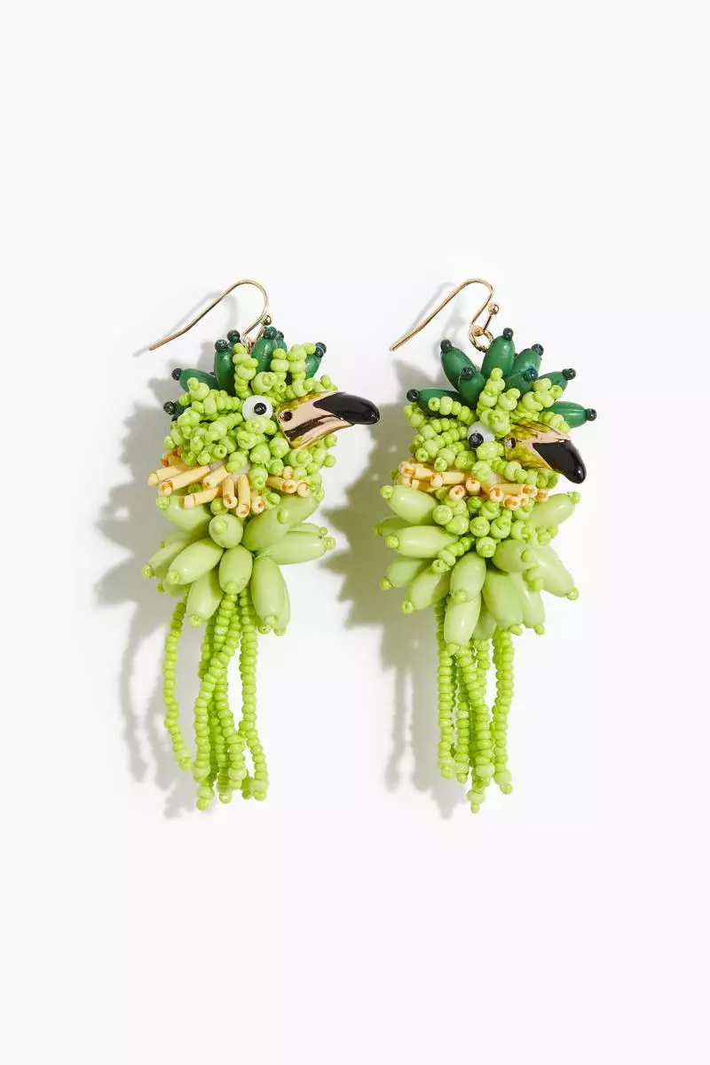 Dangle earrings