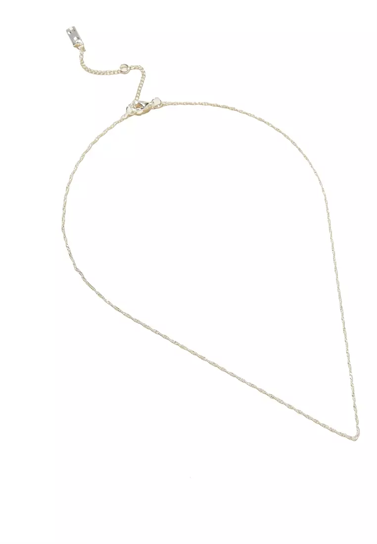 White gold fine chain on sale necklace