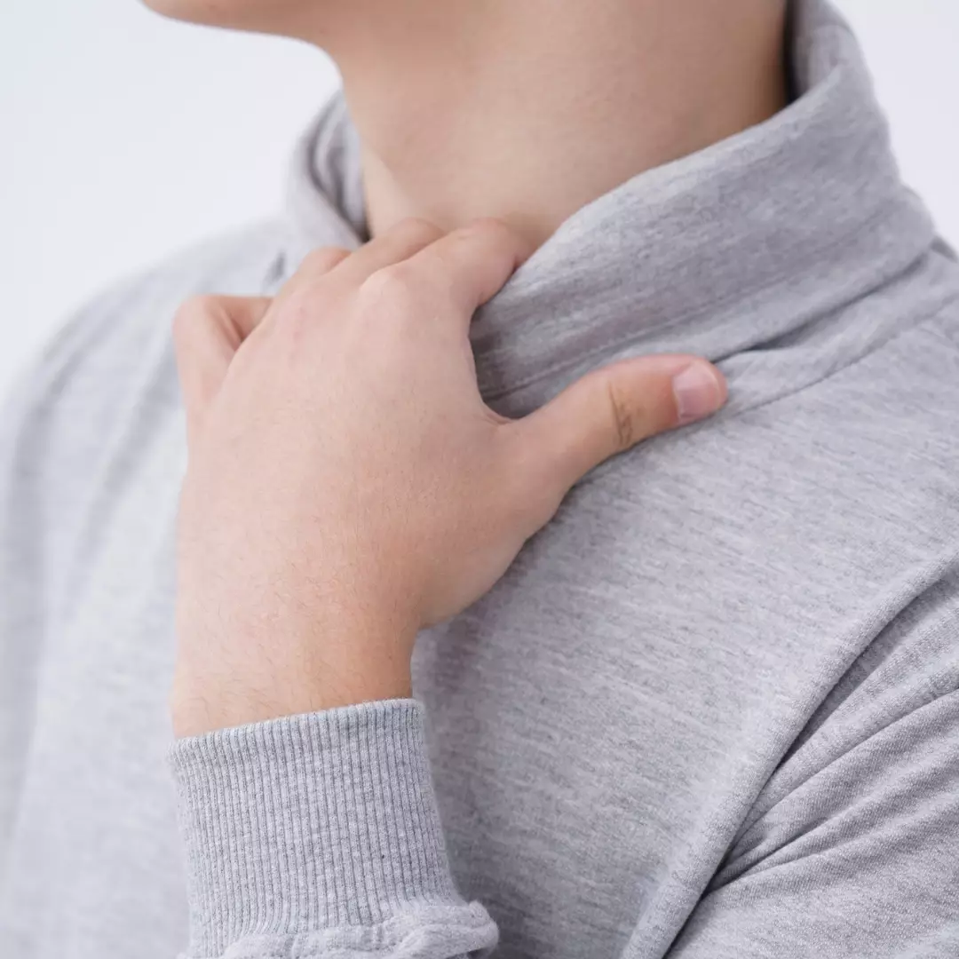 Ryusei Sweater Turtleneck Nandito Sei Light Grey