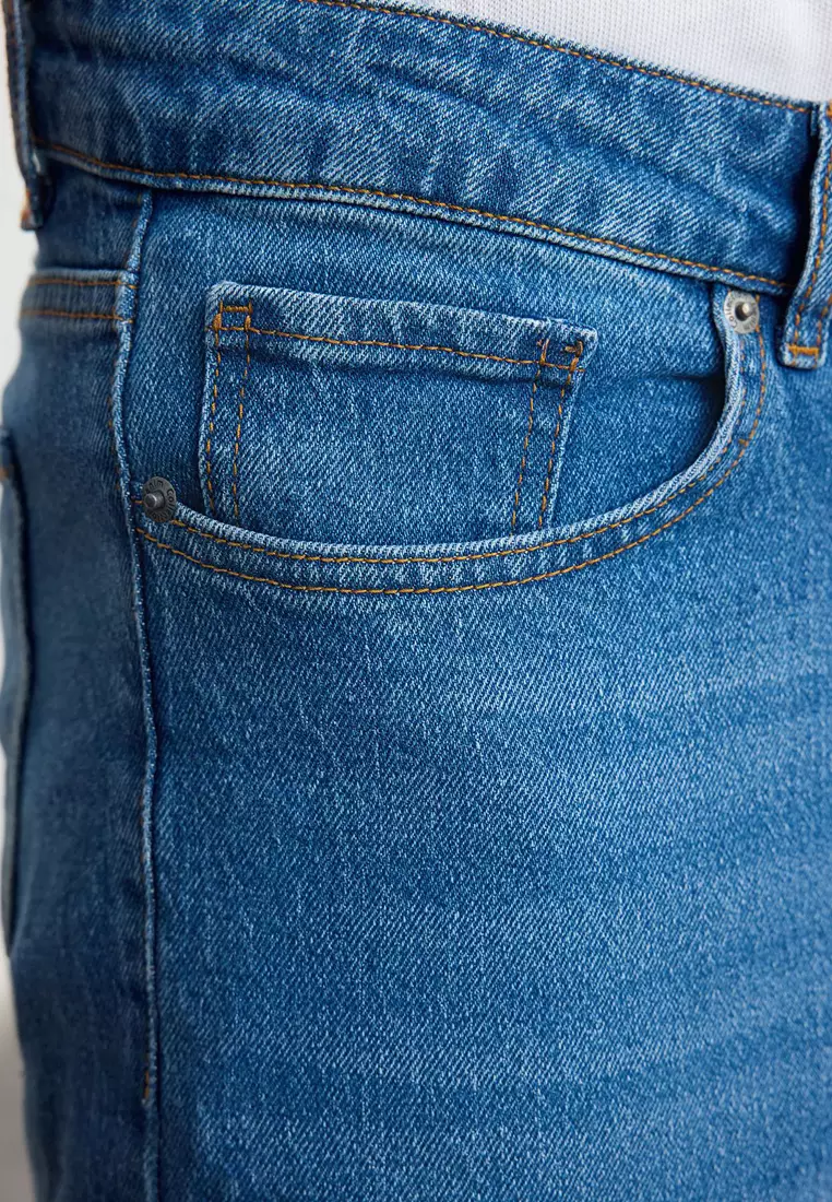 Essential Fit Denim Jeans