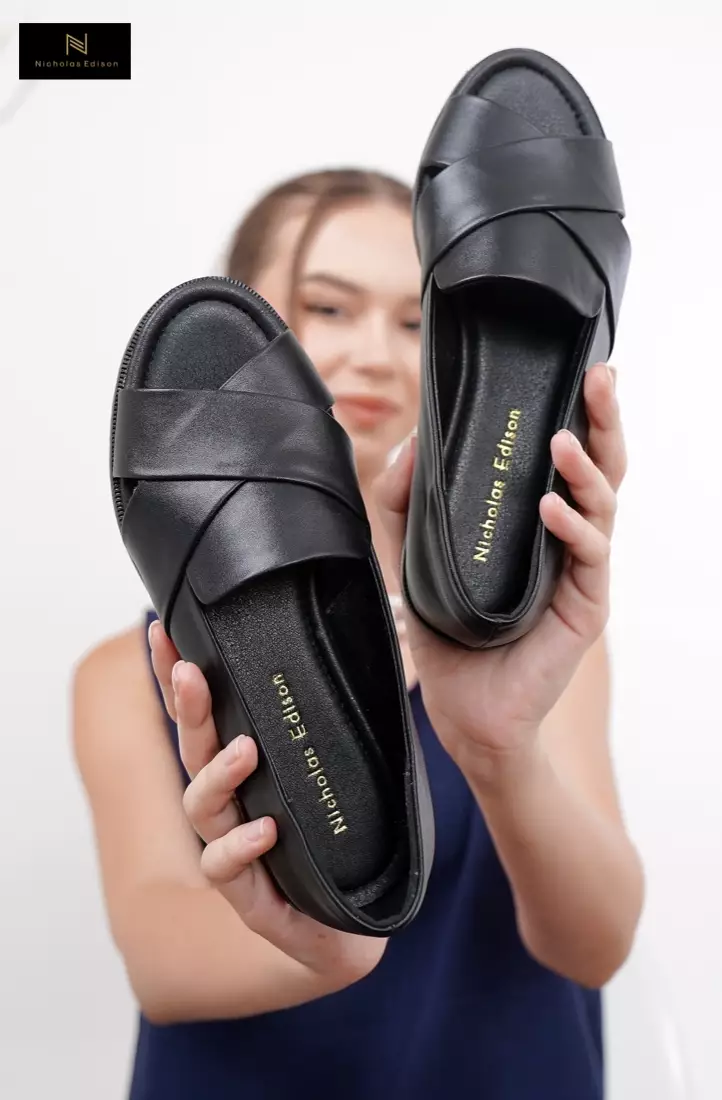 Nicholas Edison Flat Alin Black