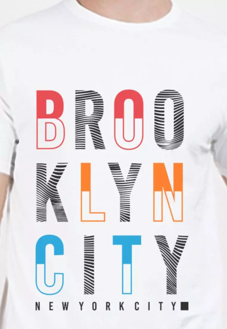 布鲁克林印花图案白色棉质短袖圆领休闲 T 恤