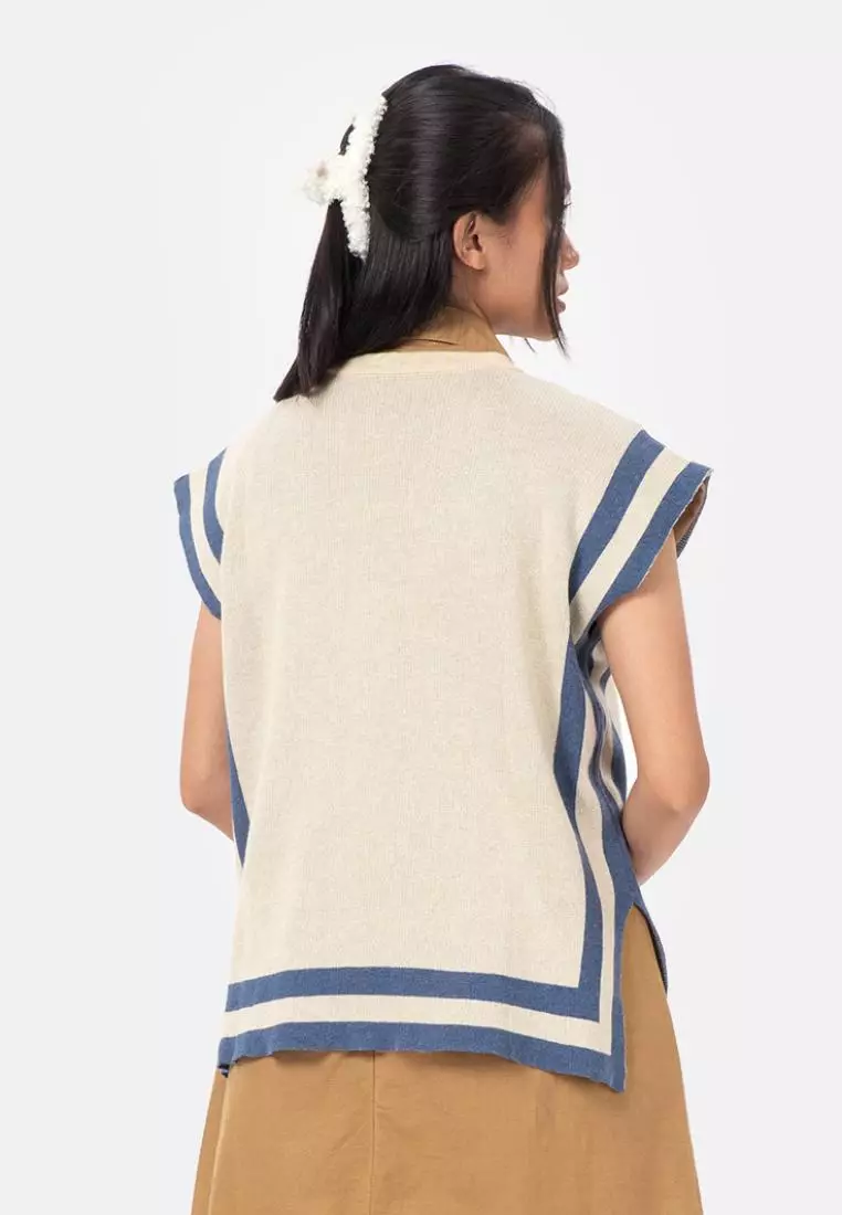 Agatha Blouse in Blue