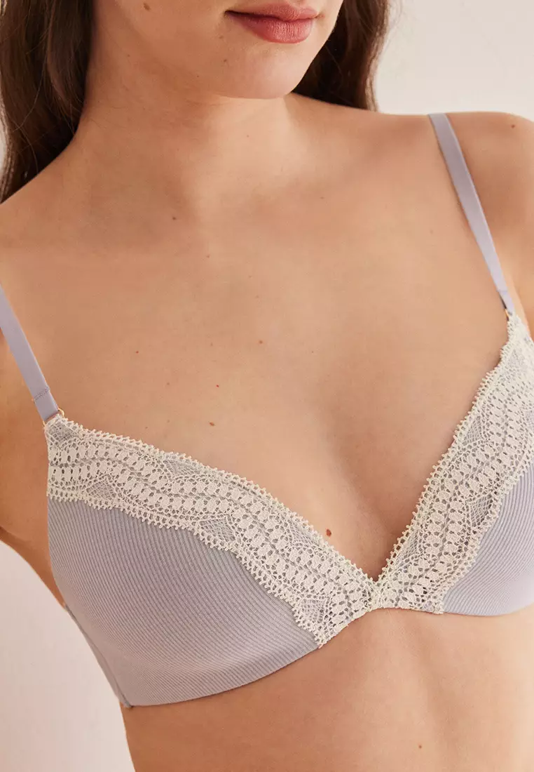 Charming Lilac Lace Triangle Bra