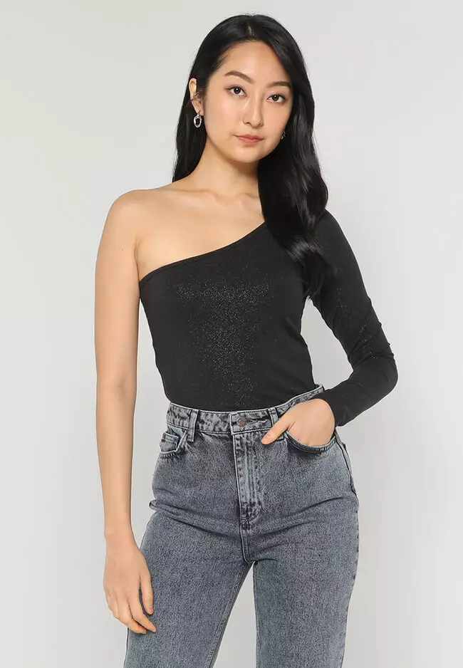 Hollister one shop shoulder top