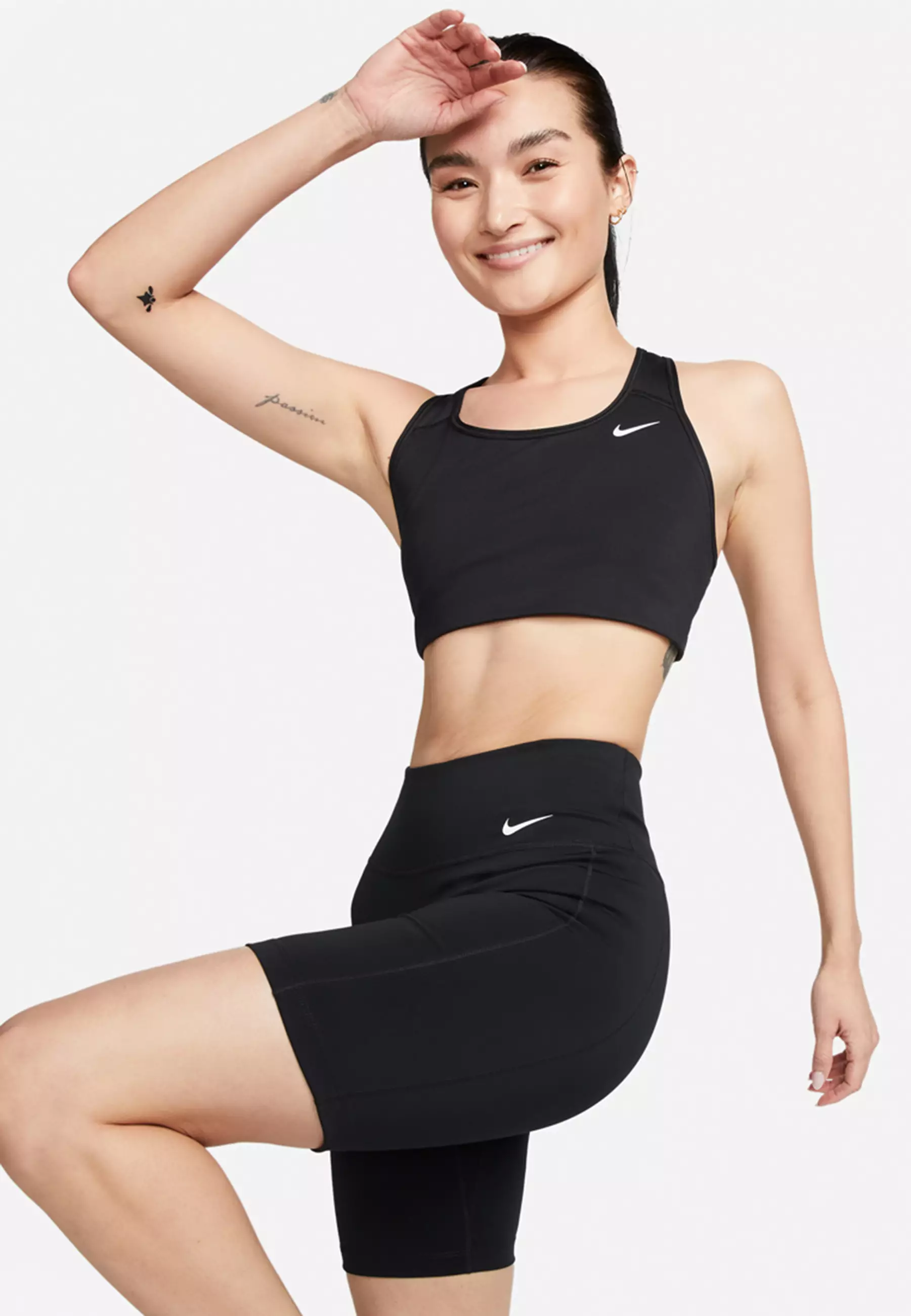 Nike legging shorts in hotsell black with mini swoosh