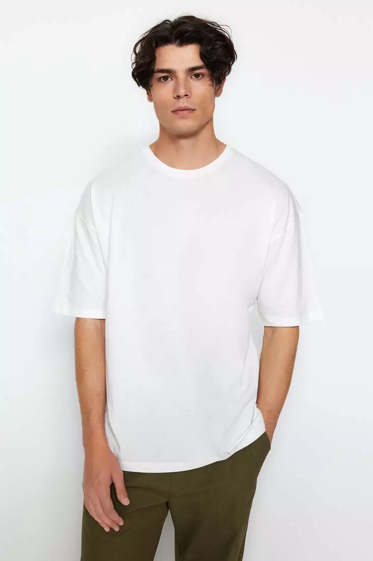 Buy Trendyol Oversize Printed T-Shirt 2024 Online | ZALORA