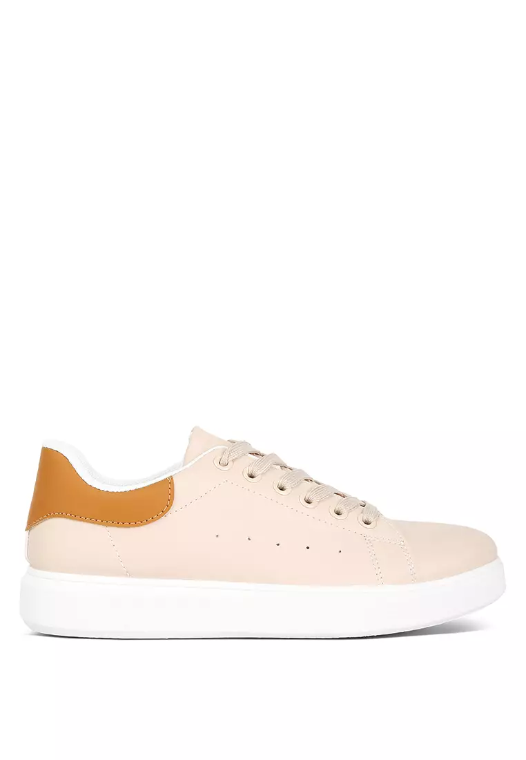 Discount on London Rag  shoes - SKU: Beige Contrasting Back Panel Sneakers