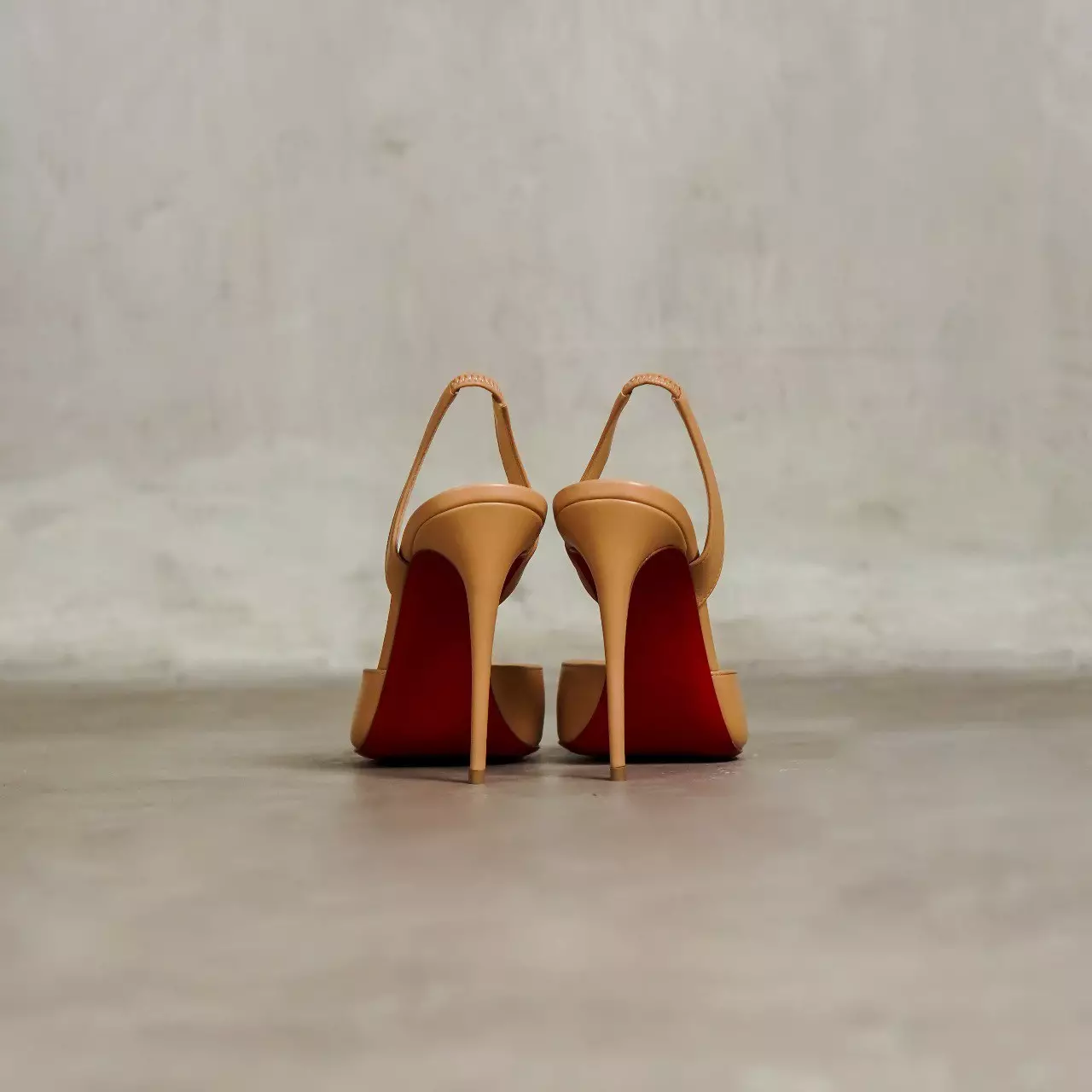 Sepatu CHRISTIAN LOUBOUTIN Kate 10cm Slingback Leather Heels in Nude 100% ORIGINAL