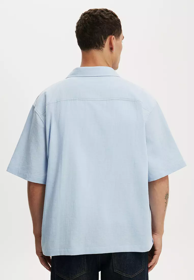 Boxy Fit Short Sleeves Shirt