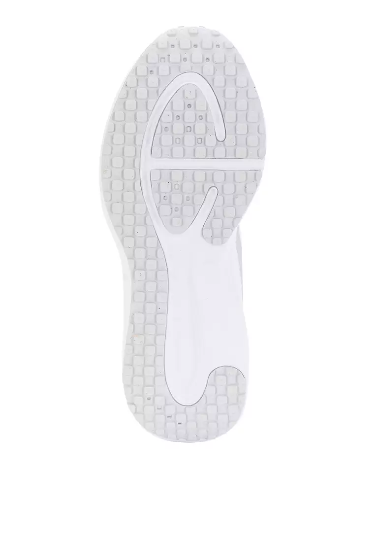 Revolution 8 Road Running Shoes