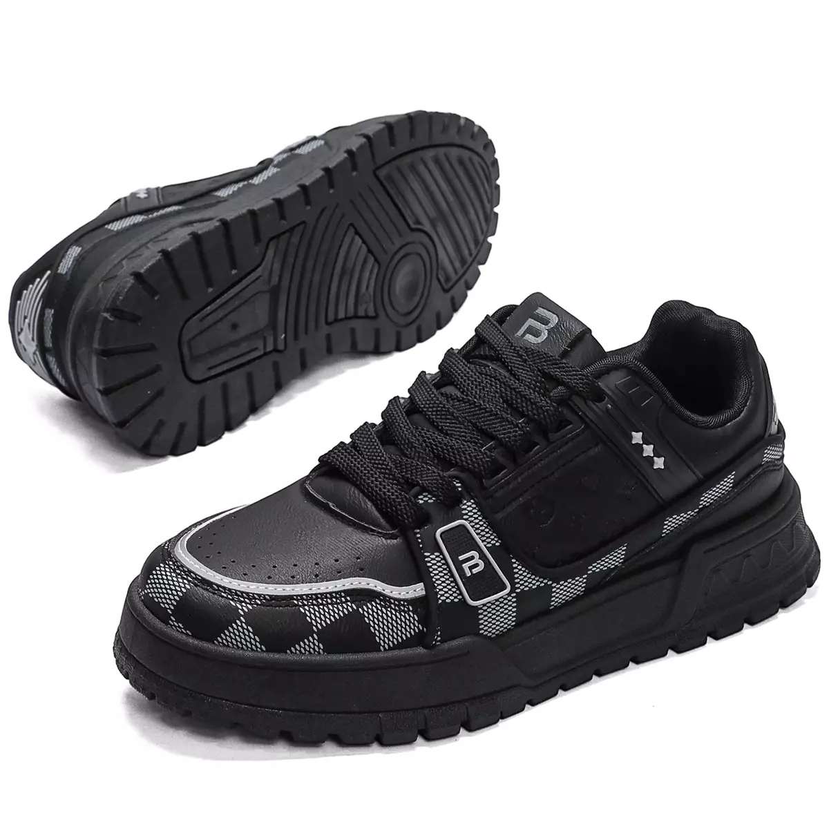 LURAD Sepatu Sneakers Cowok Motif Kotak Simple QNK803