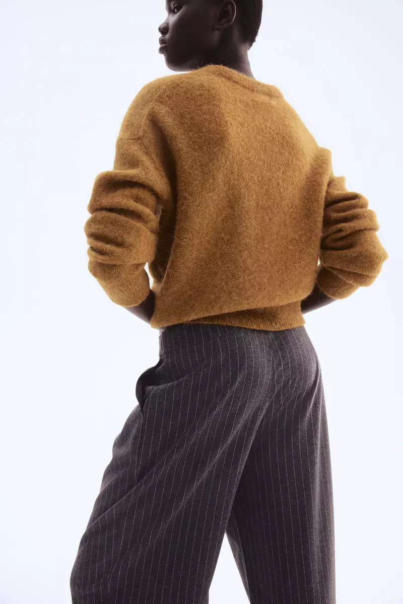 Wide trousers