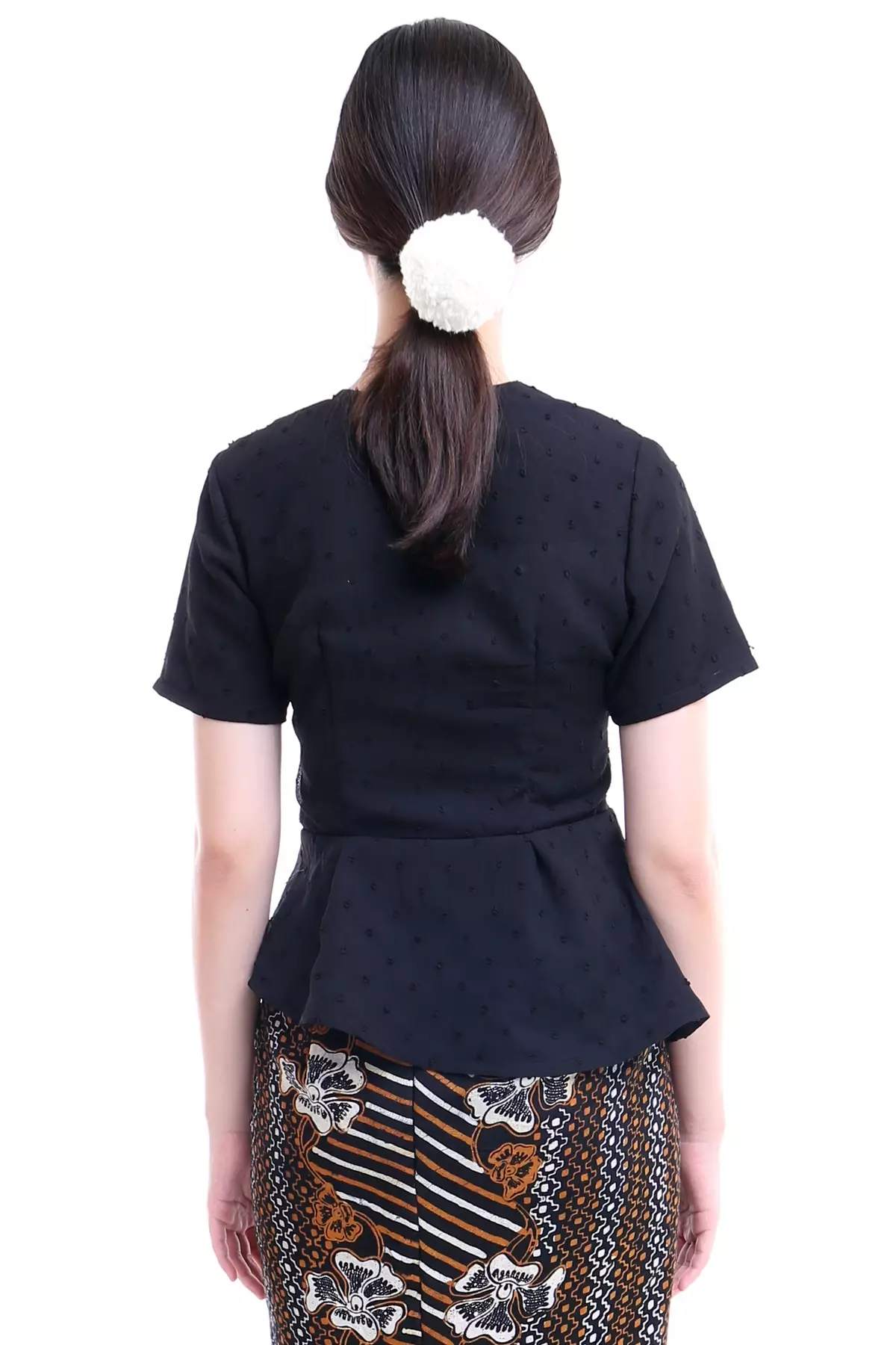 Catherin Hitam Kimono Kebaya