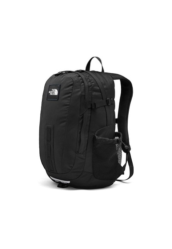 Buy The North Face The North Face Hot Shot Se Backpack Tnf Black Tnf Black 30l Online Zalora Malaysia