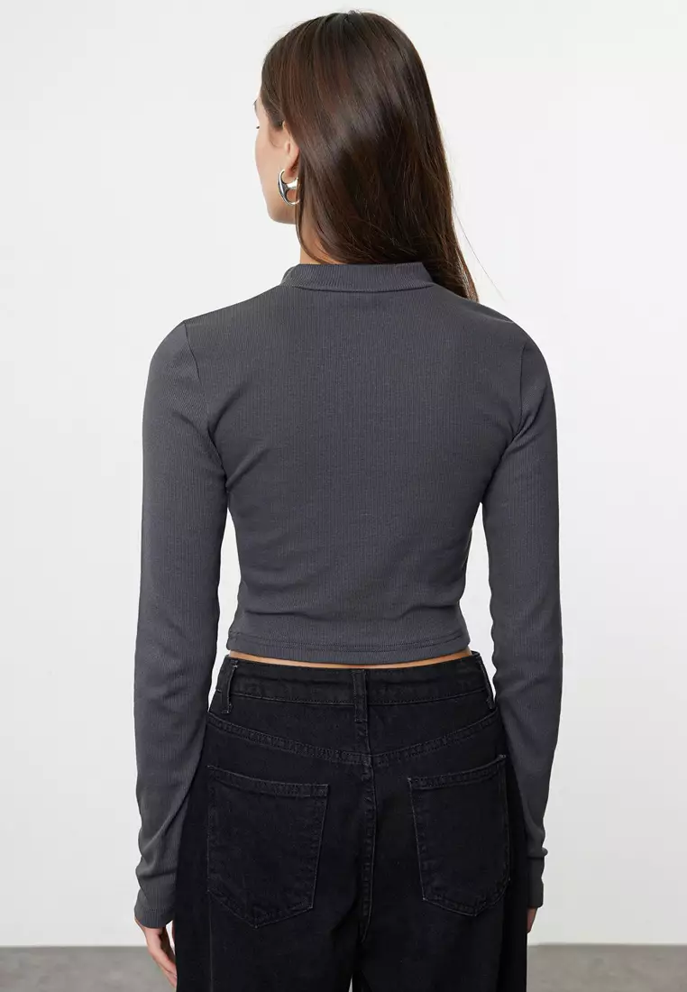 Mock Neck Crop Top