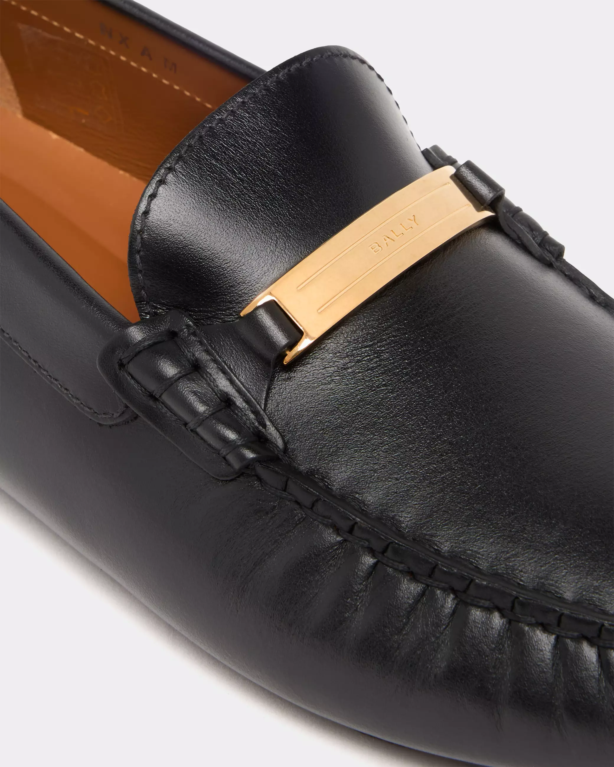 Kaley Loafers in Leather - Black