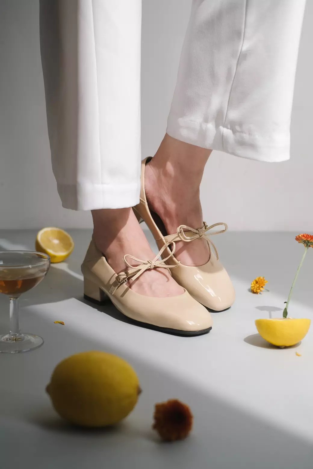 Amelia Women Mary Jane Pump Court Shoes with Bow Foldable Back