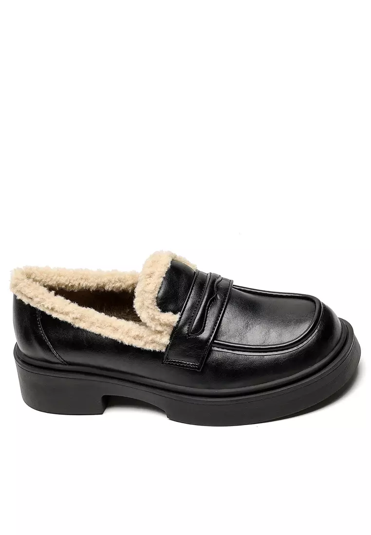 Discount on Twenty Eight Shoes  shoes - SKU: Penny Microfiber Leather Fleece Loafers WW75-98-1