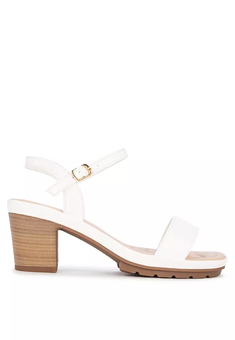 Discount on Unlisted  shoes - SKU: Willow Comfort Sandals