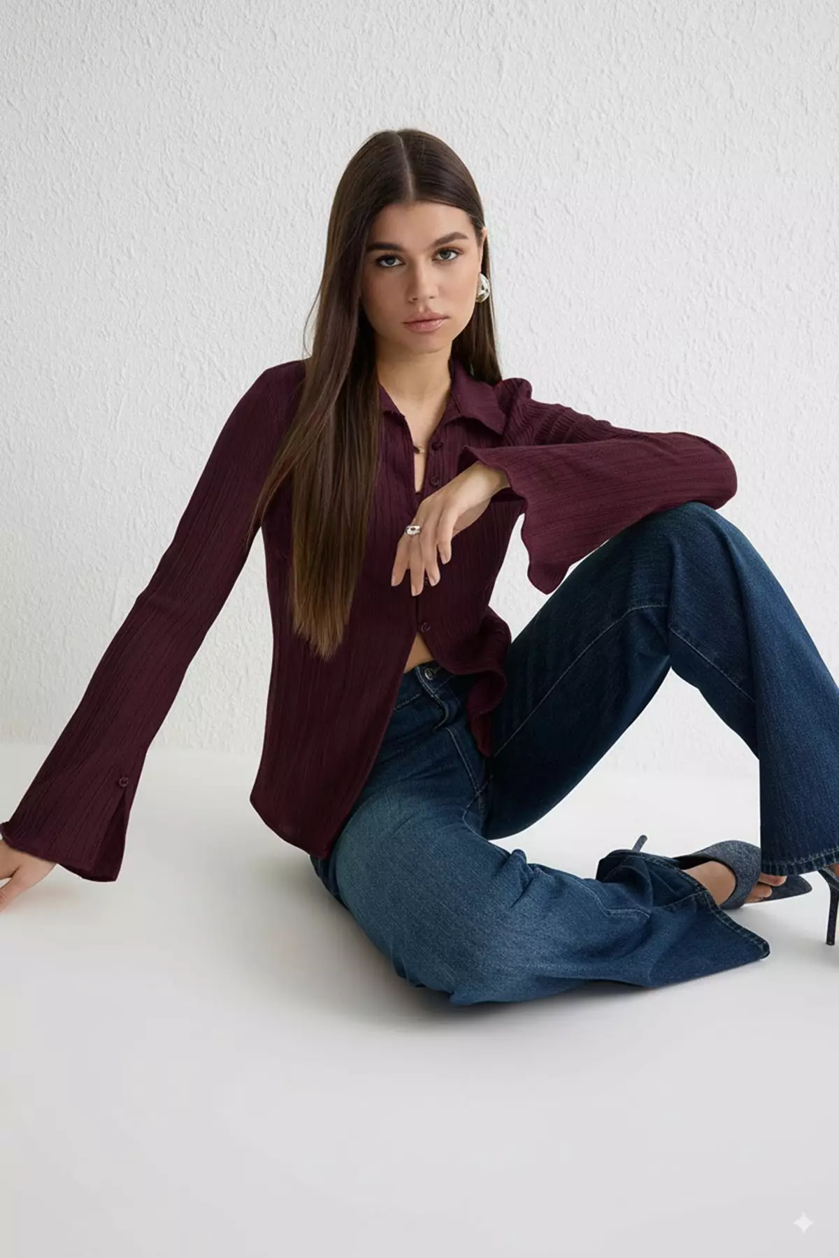 Plum Textured Fitted Waist Woven Shirt Twoss24Go00002