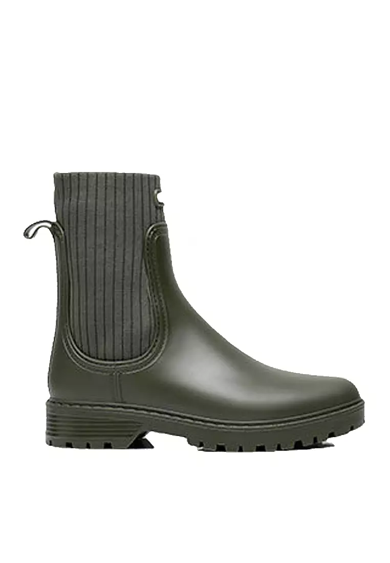 Discount on Twenty Eight Shoes  shoes - SKU: VANSA Fashion Flyknit Waterproof Platform Rain Boots VSW-R22067