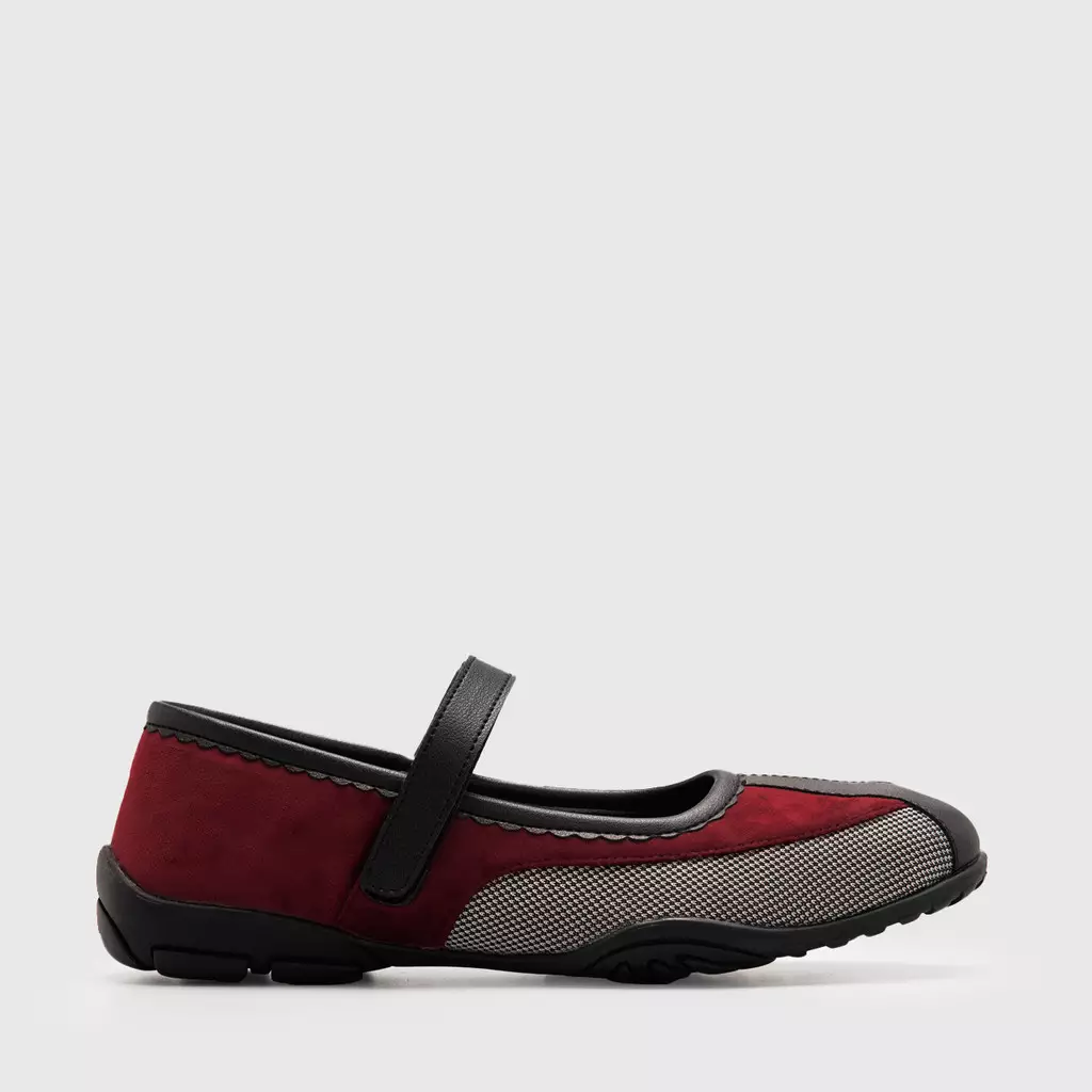 Adorable Projects - Necya Flat Shoes Maroon - Sepatu Wanita