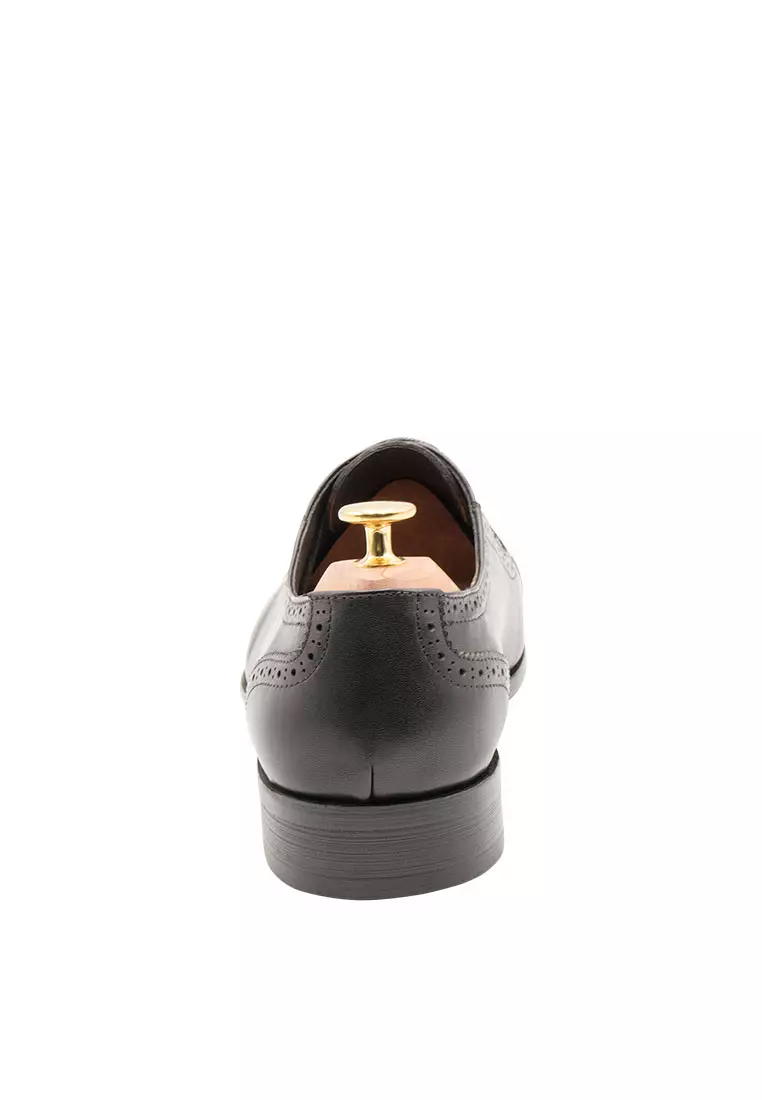 Tartagal Straight Cap Black Oxford