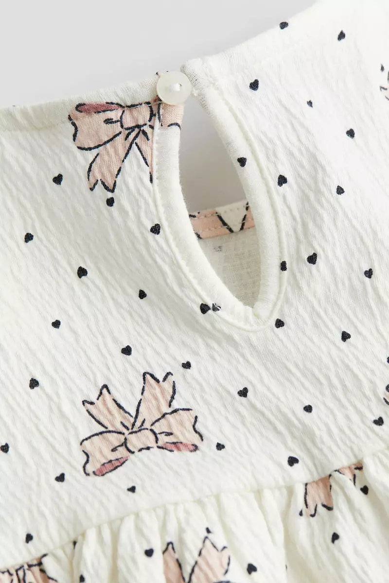 Buy H&M Crinkled jersey dress Online ZALORA Malaysia