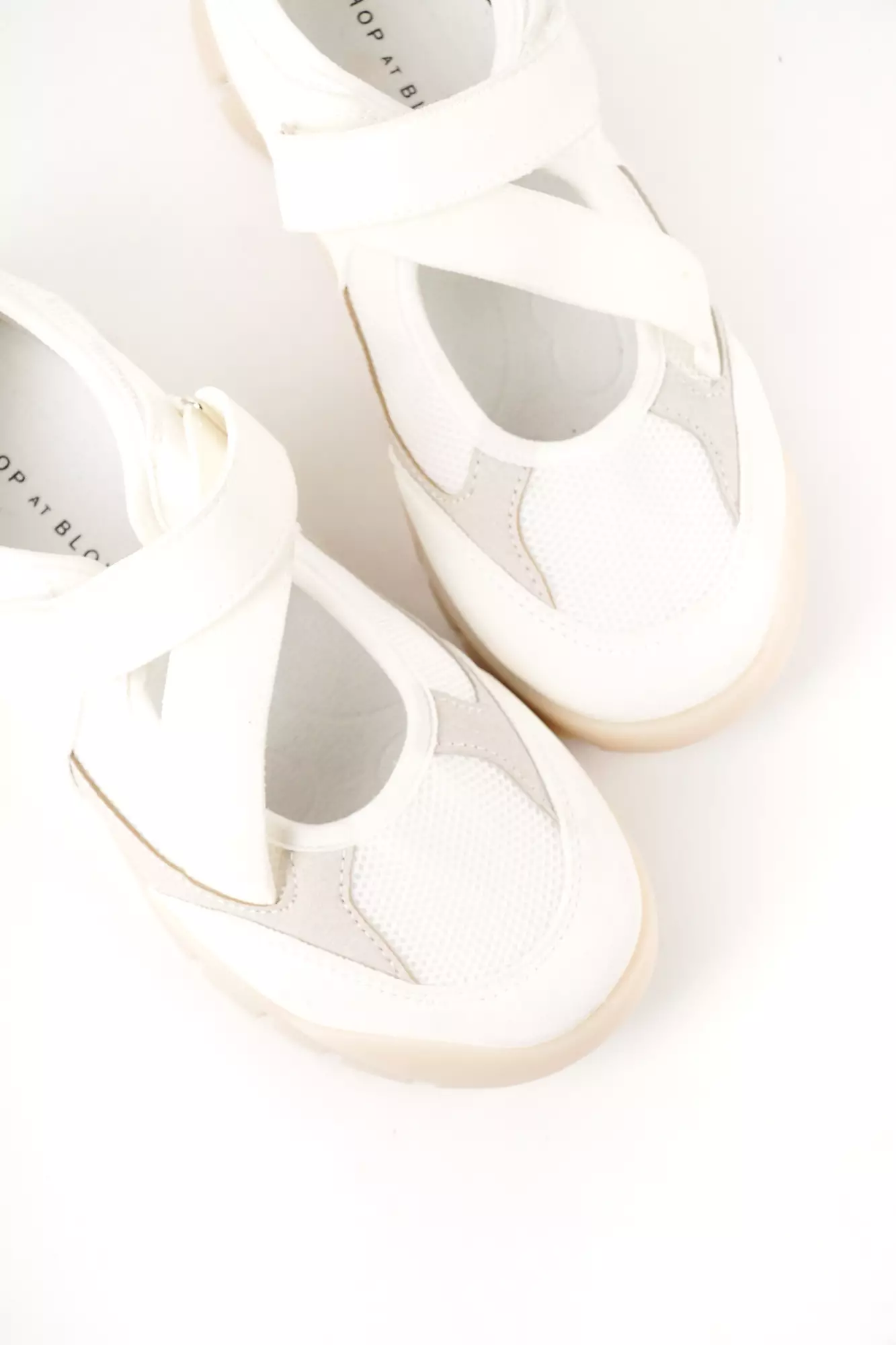 Blow Ama Sneakers Wanita WCBL 0003