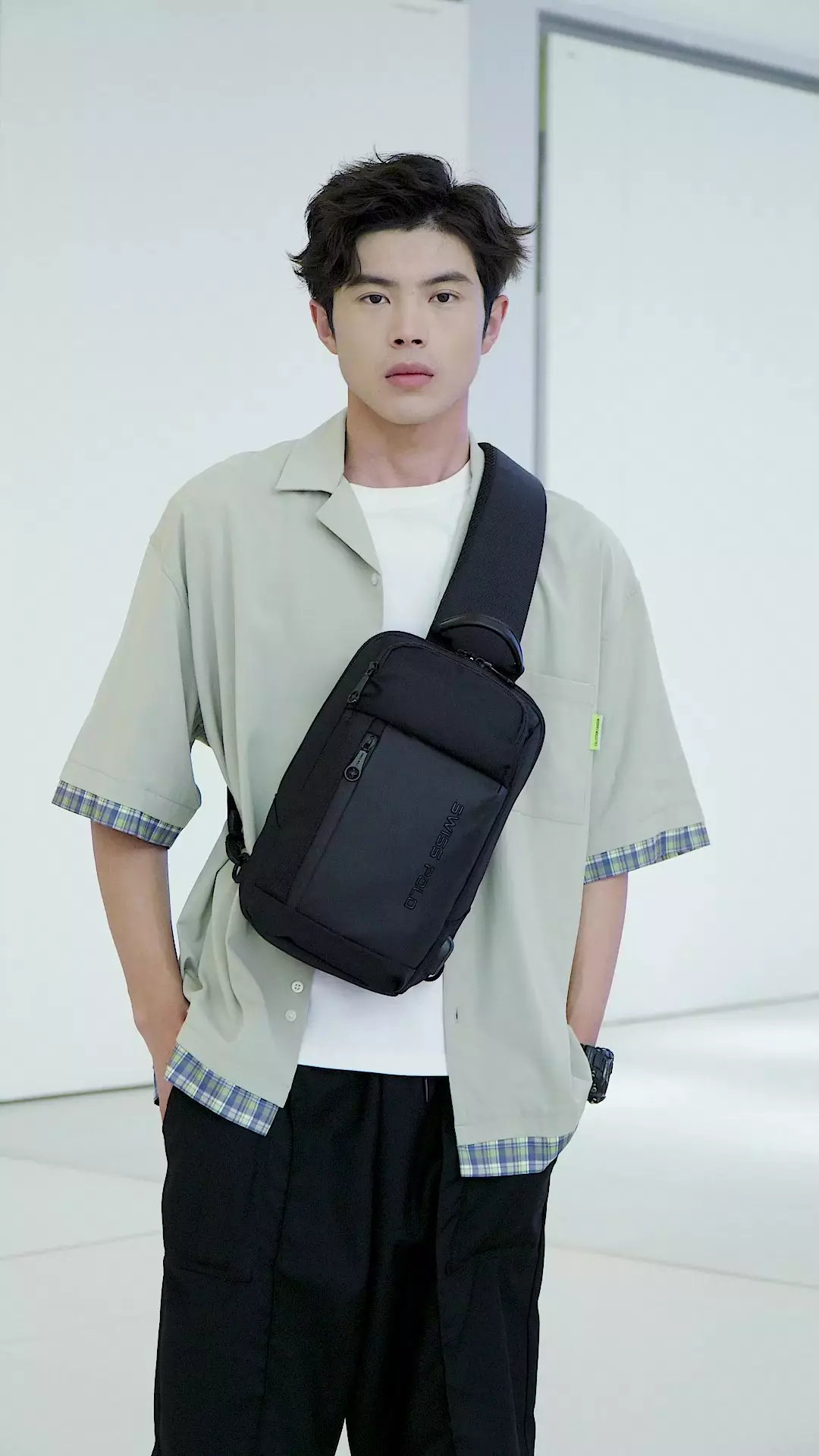 Men's Waist Bag / Belt Bag / Chest Bag (Tas Pinggang / Tas Dada Pria) - Abu-abu